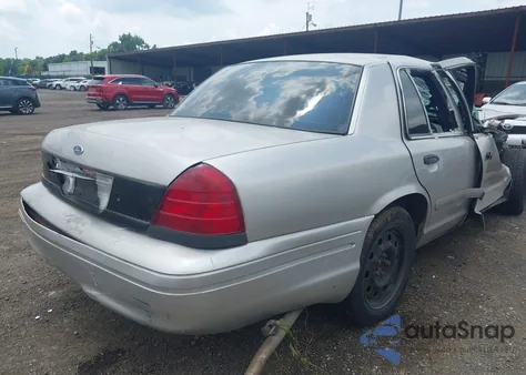 2004 Ford Crown Victoria Police from USA, damaged, VIN 2FAFP71W44X106319